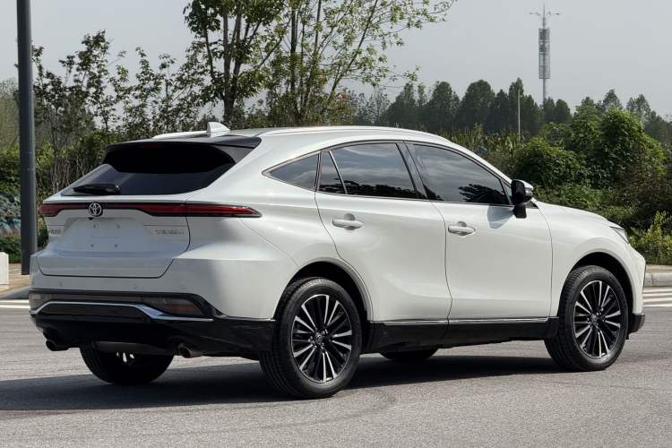 Used Toyota Venza 2023 2.0L CVT Two-Wheel Drive Prestige Version Exterior 4