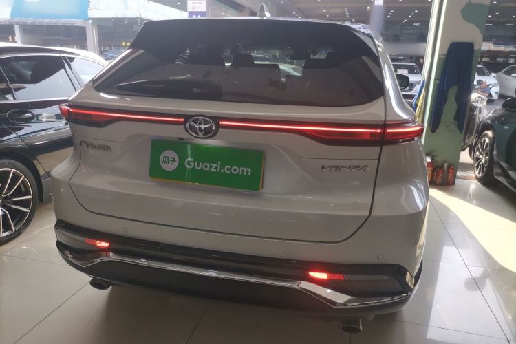 Used Toyota Venza 2023 2.0L CVT Two-Wheel Drive Prestige Version Exterior 4