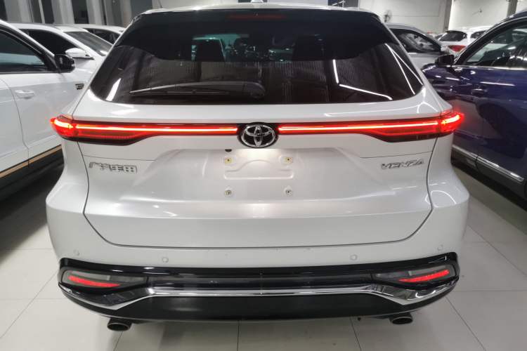 Used Toyota Venza 2023 2.0L CVT Two-Wheel Drive Prestige Version Exterior 4