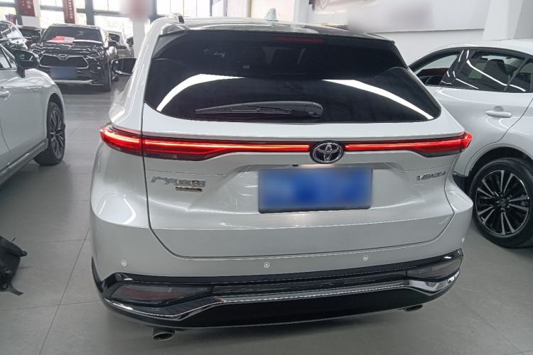 Used Toyota Venza 2023 2.0L CVT Two-Wheel Drive Luxury Edition Exterior 4