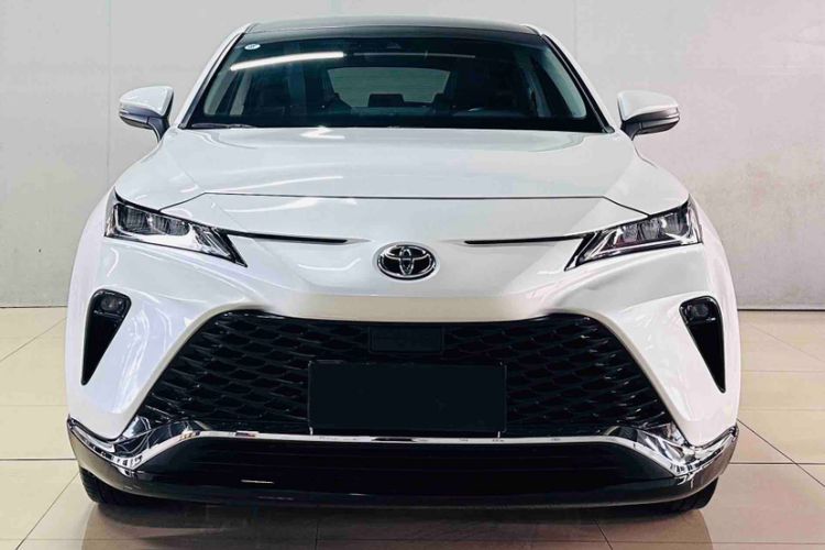 Used Toyota Venza 2023 2.0L CVT Two-Wheel Drive Luxury Edition Exterior 7