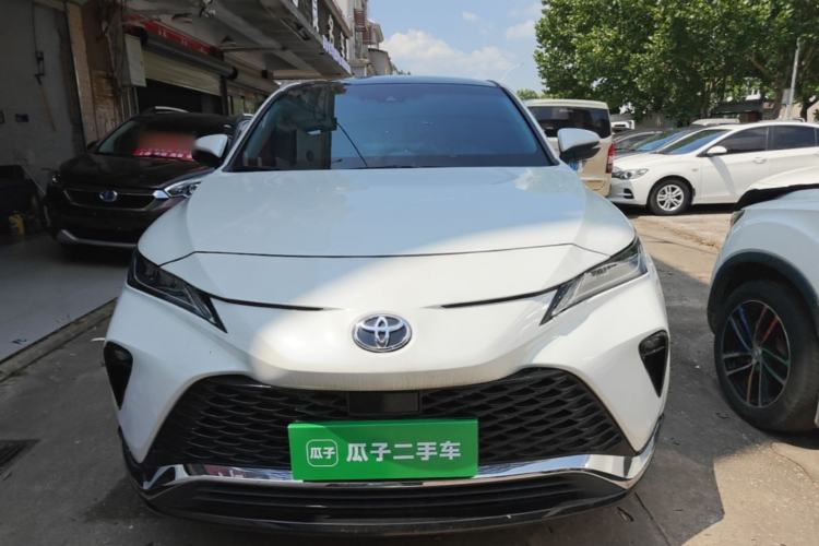 Used Toyota Venza 2023 2.0L CVT Two-Wheel Drive Luxury Edition Front