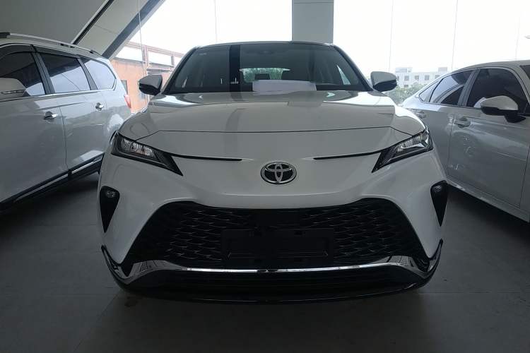 Used Toyota Venza 2023 2.0L CVT Two-Wheel Drive Luxury Edition Front