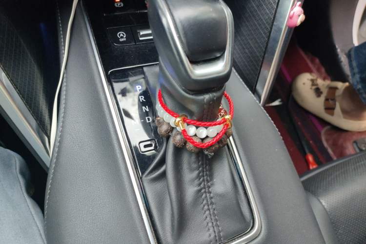 Used Toyota Venza 2023 2.0L CVT Two-Wheel Drive Prestige Version Gear Lever