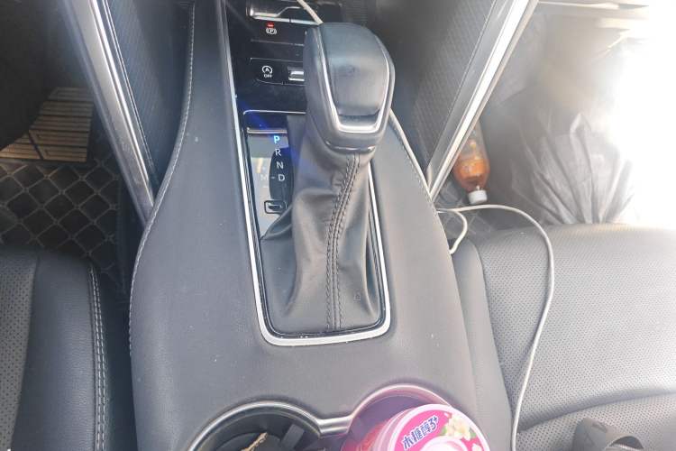 Used Toyota Venza 2023 2.0L CVT Two-Wheel Drive Prestige Version Gear Lever