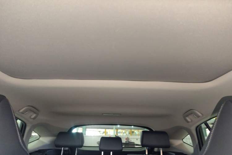 Used Toyota Venza 2023 2.0L CVT Two-Wheel Drive Prestige Version Headliner