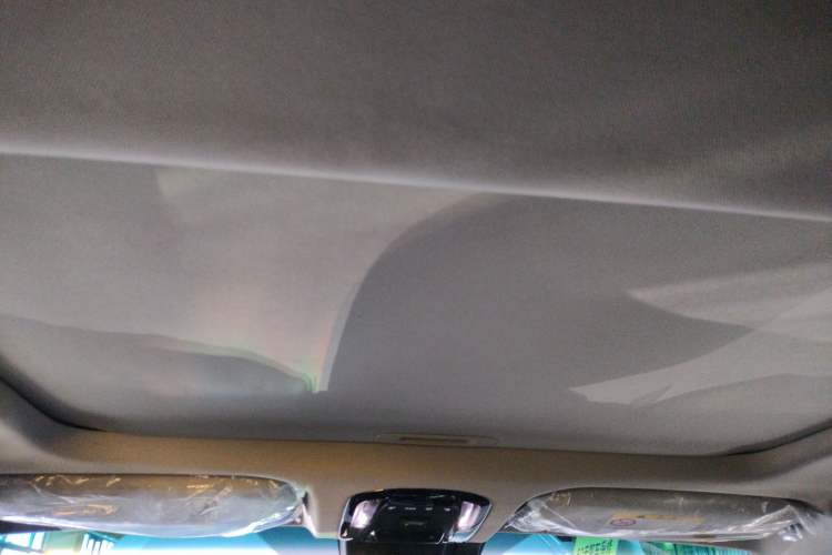 Used Toyota Venza 2023 2.0L CVT Two-Wheel Drive Luxury Edition Headliner