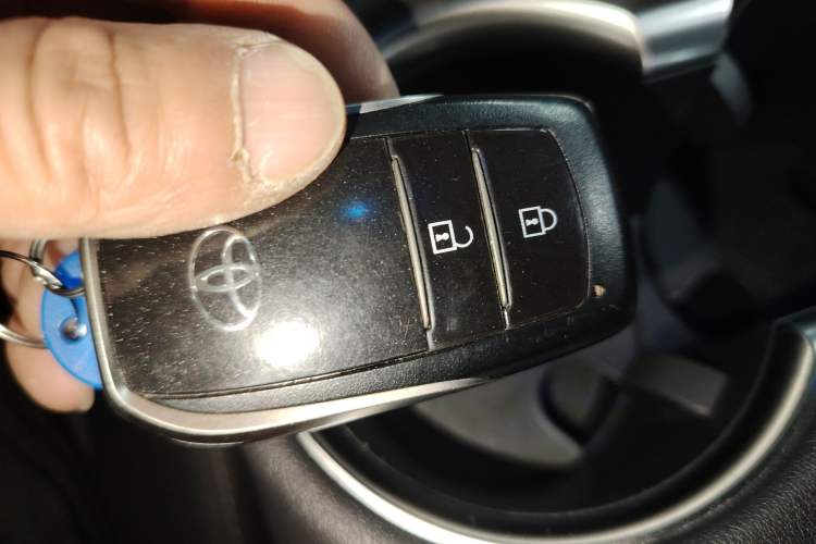 Used Toyota Venza 2023 2.0L CVT Two-Wheel Drive Luxury Edition Interior 1