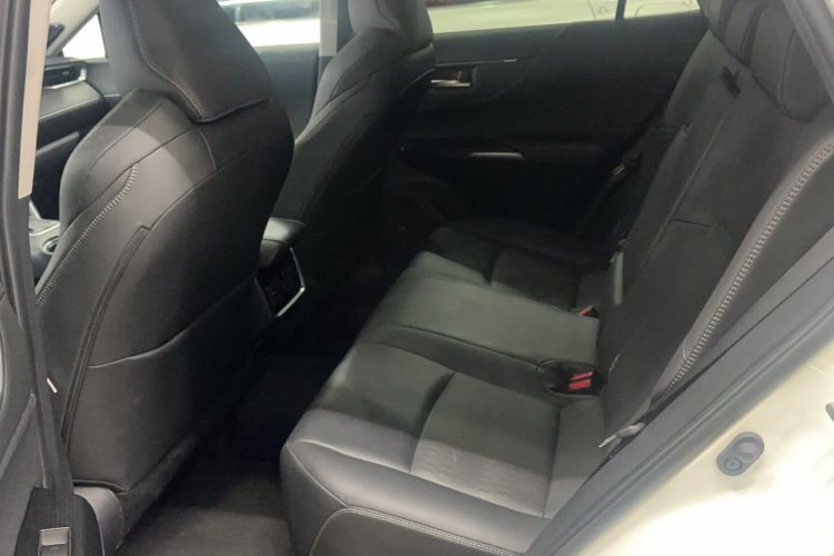 Used Toyota Venza 2023 2.0L CVT Two-Wheel Drive Prestige Version Interior 1