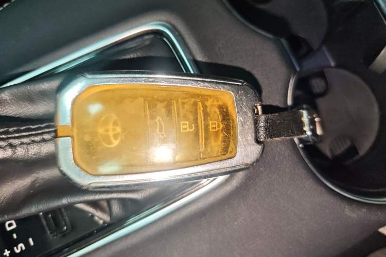 Used Toyota Venza 2023 2.5L Smart Electric Hybrid Dual-Drive Prestige Version Interior 1