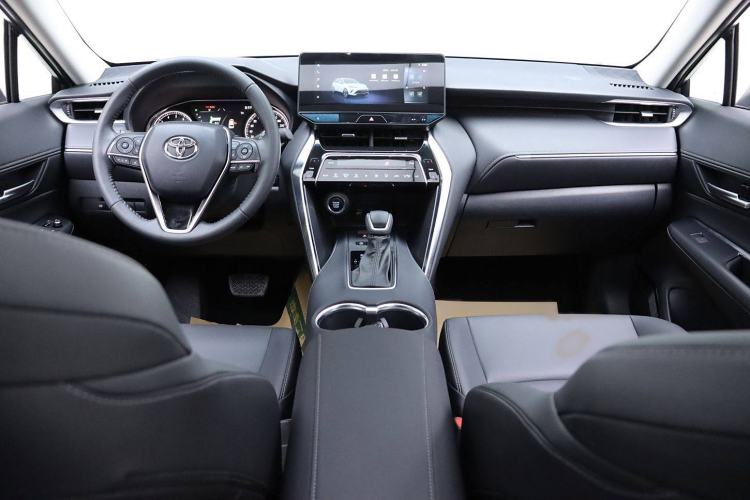Used Toyota Venza 2023 2.0L CVT Two-Wheel Drive Luxury Edition Interior 1