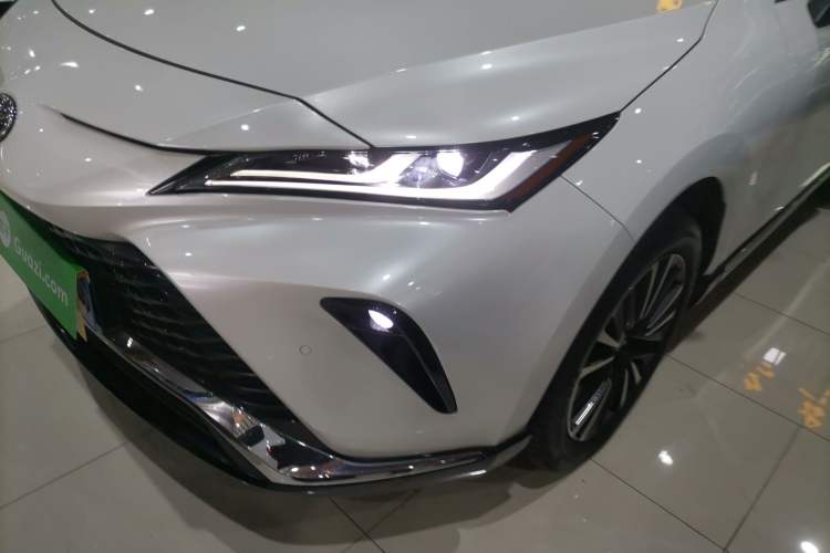 Used Toyota Venza 2023 2.0L CVT Two-Wheel Drive Prestige Version Left Front Headlight