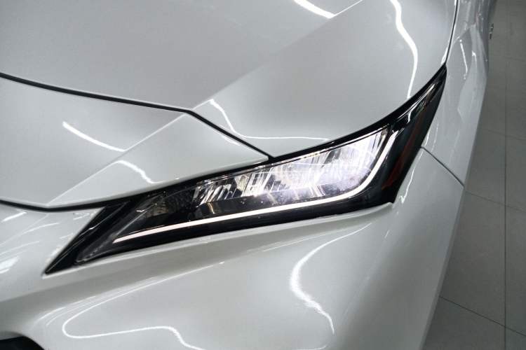 Used Toyota Venza 2023 2.0L CVT Two-Wheel Drive Luxury Edition Left Front Headlight