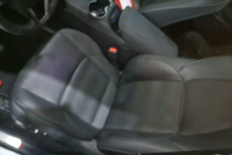 Used Toyota Venza 2023 2.0L CVT Two-Wheel Drive Prestige Version Left Front Seat