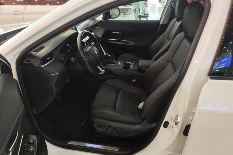 Used Toyota Venza 2023 2.0L CVT Two-Wheel Drive Prestige Version Left Front Seat