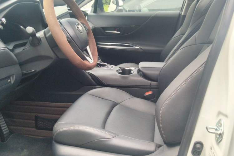 Used Toyota Venza 2023 2.0L CVT Two-Wheel Drive Prestige Version Left Front Seat