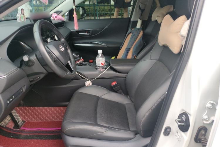Used Toyota Venza 2023 2.0L CVT Two-Wheel Drive Prestige Version Left Front Seat