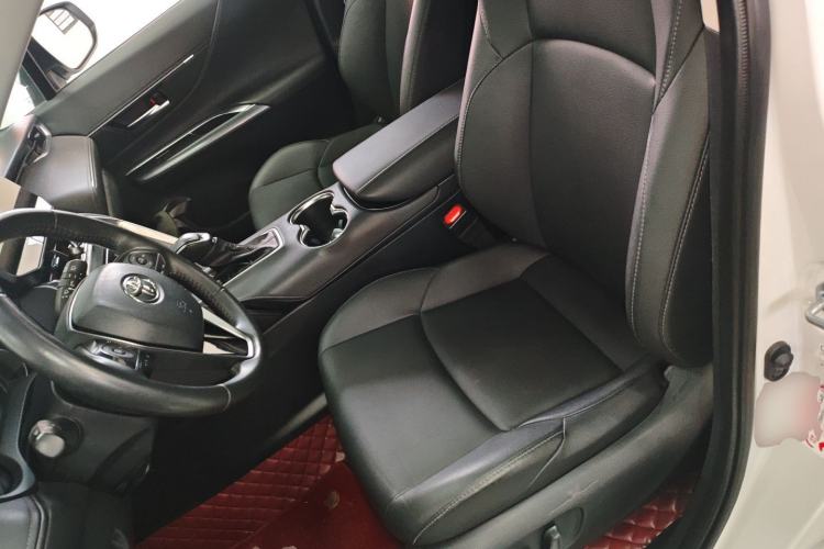 Used Toyota Venza 2023 2.0L CVT Two-Wheel Drive Luxury Edition Left Front Seat