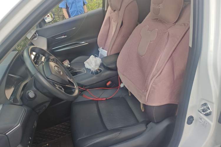 Used Toyota Venza 2023 2.0L CVT Two-Wheel Drive Prestige Version Left Front Seat