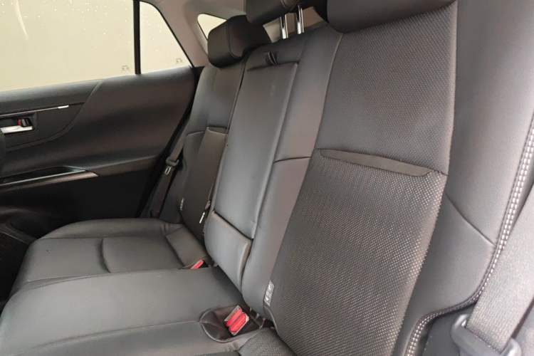 Used Toyota Venza 2023 2.5L Smart Electric Hybrid Dual-Drive Prestige Version Left Rear Seat