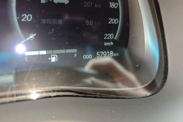 Used Toyota Venza 2023 2.0L CVT Two-Wheel Drive Prestige Version Odometer Close Up