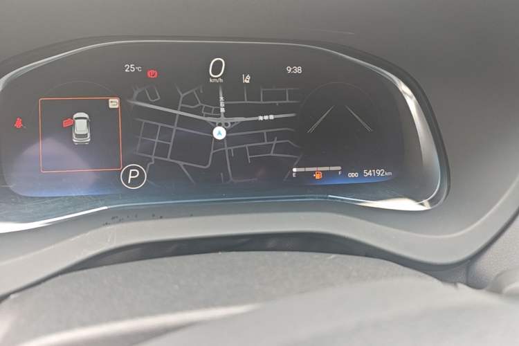 Used Toyota Venza 2023 2.0L CVT Two-Wheel Drive Prestige Version Odometer Close Up