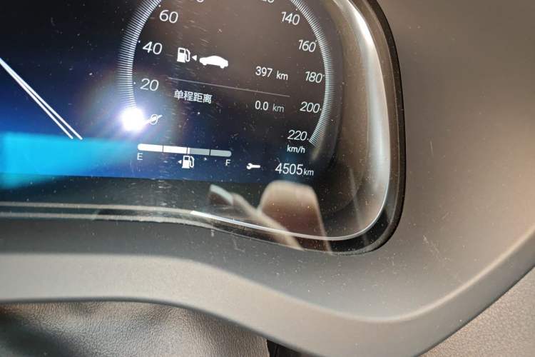 Used Toyota Venza 2023 2.5L Smart Electric Hybrid Dual-Drive Prestige Version Odometer Close Up