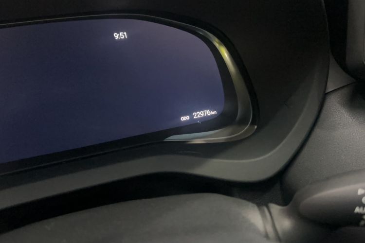 Used Toyota Venza 2023 2.0L CVT Two-Wheel Drive Prestige Version Odometer Close Up
