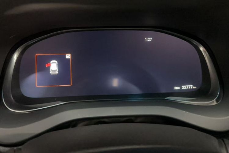 Used Toyota Venza 2023 2.0L CVT Two-Wheel Drive Prestige Version Odometer Close Up