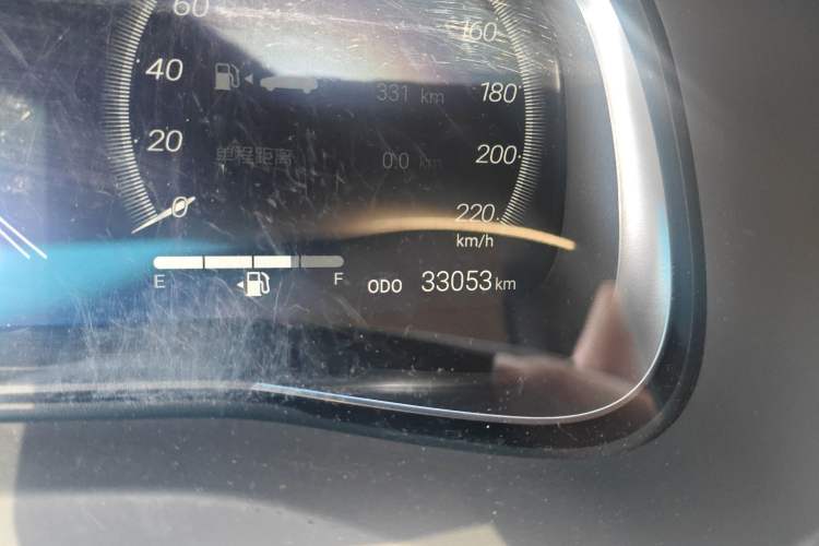 Used Toyota Venza 2023 2.0L CVT Two-Wheel Drive Prestige Version Odometer Close Up