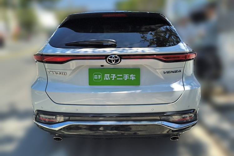 Used Toyota Venza 2023 2.0L CVT Two-Wheel Drive Luxury Edition Rear