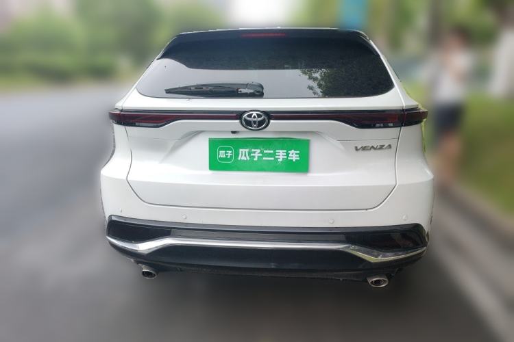 Used Toyota Venza 2023 2.0L CVT Two-Wheel Drive Prestige Version Rear