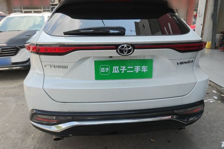 Used Toyota Venza 2023 2.0L CVT Two-Wheel Drive Luxury Edition Rear
