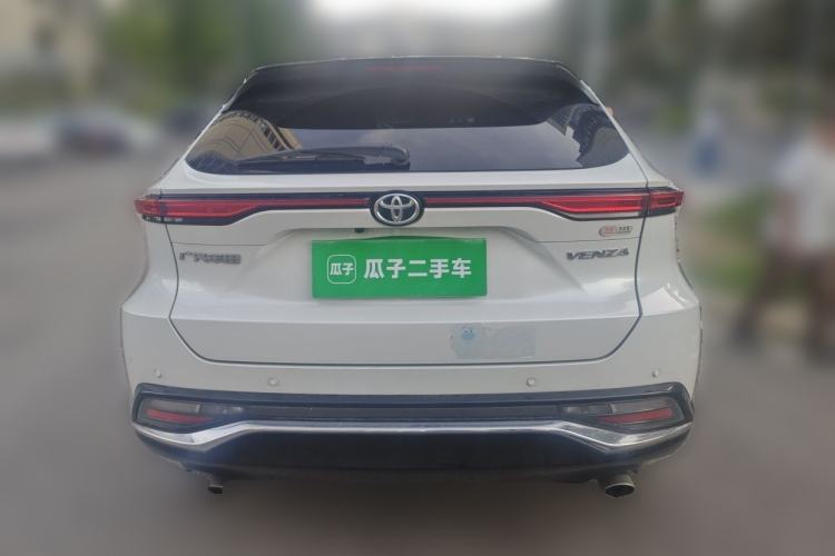 Used Toyota Venza 2023 2.0L CVT Two-Wheel Drive Prestige Version Rear