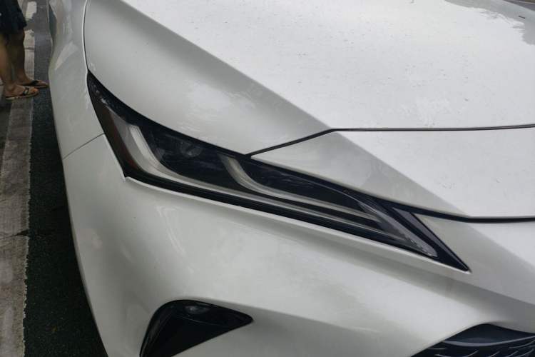 Used Toyota Venza 2023 2.0L CVT Two-Wheel Drive Prestige Version Right Front Headlight