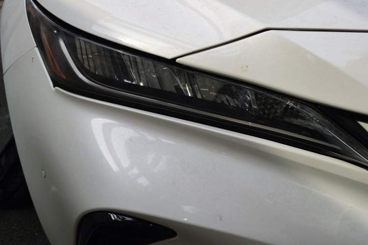 Used Toyota Venza 2023 2.0L CVT Two-Wheel Drive Luxury Edition Right Front Headlight