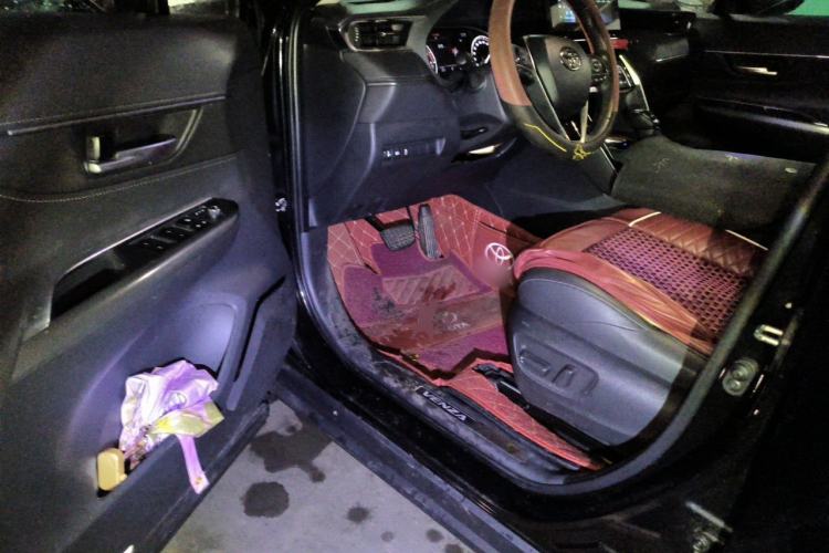 Used Toyota Venza 2024 2.0L CVT Two-Wheel Drive Luxury Edition Driver Seat