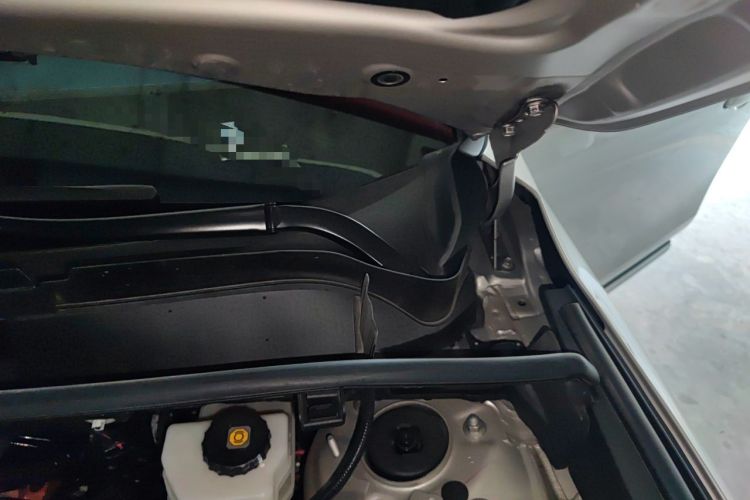 Used Toyota Venza 2024 2.5L Smart e-Power Dual-Motor Two-Wheel Drive Luxury Edition Engine Bay Left