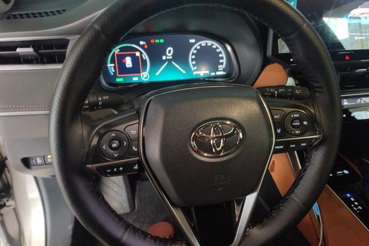 Used Toyota Venza 2024 2.5L Smart e-Power Dual-Motor Two-Wheel Drive Luxury Edition Steering Wheel