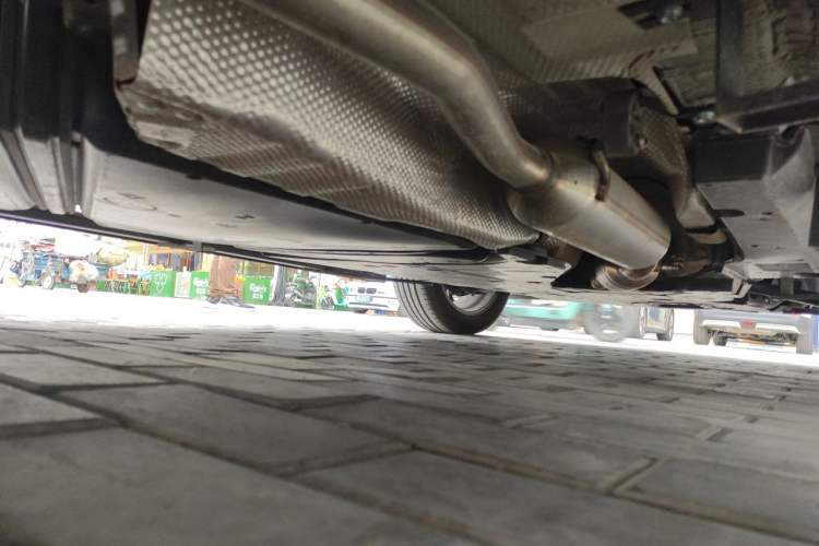 Used Toyota Venza 2024 2.5L Smart Electric Hybrid Dual-Drive Tech Edition Chassis Rear Right