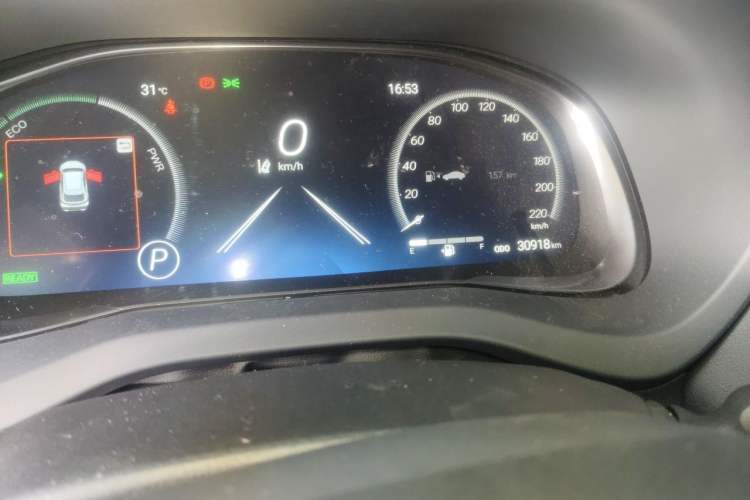 Used Toyota Venza 2024 2.5L Smart e-Power Dual-Motor Two-Wheel Drive Luxury Edition Odometer Close Up