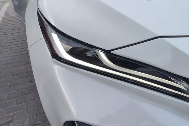 Used Toyota Venza 2024 2.5L Smart Electric Hybrid Dual-Drive Tech Edition Right Front Headlight