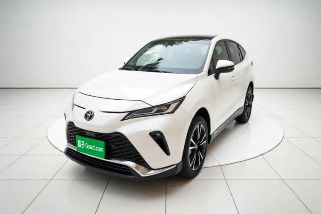 Ojetý Toyota Venza 2024 2.0L CVT Two-Wheel Drive Prestige Edition