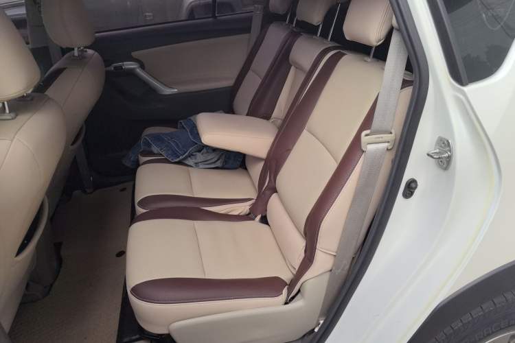 Used Toyota Verso 2015 180E CVT Crossover Edition Interior 1