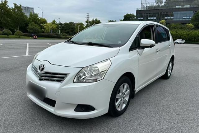 Used Toyota Verso 2014 Starlight 180E CVT Elite Edition