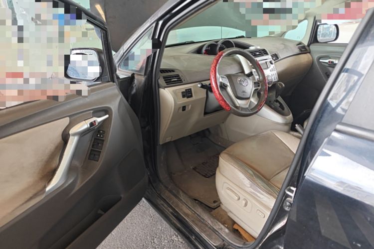 Used Toyota Verso 2011 180G CVT Luxury Edition Driver Seat