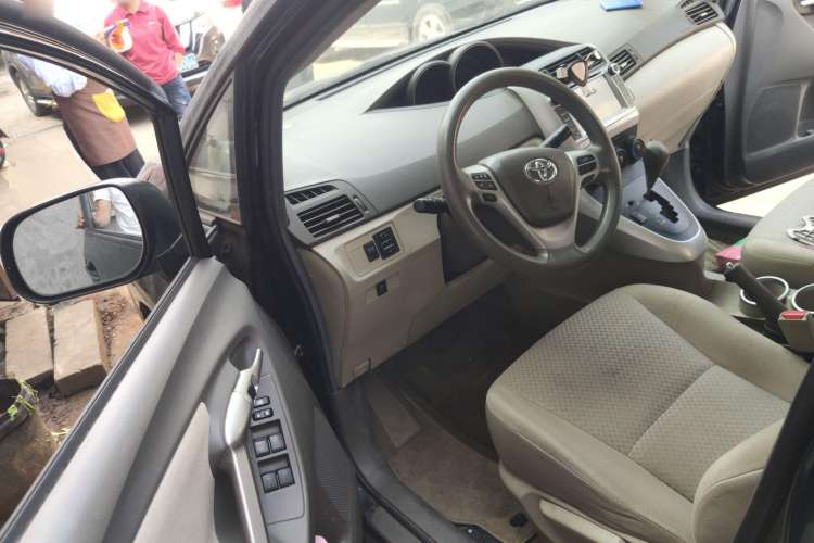 Used Toyota Verso 2011 180E CVT Elite Edition Driver Seat
