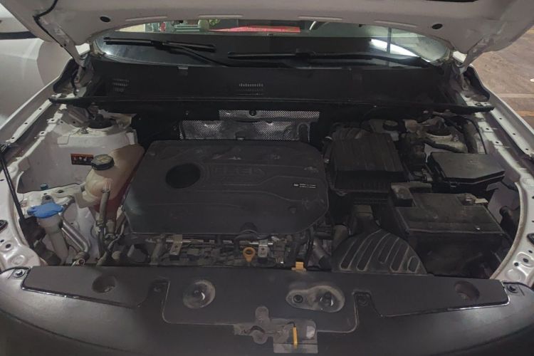 Used Toyota Verso 2011 180E CVT Elite Edition Engine Bay