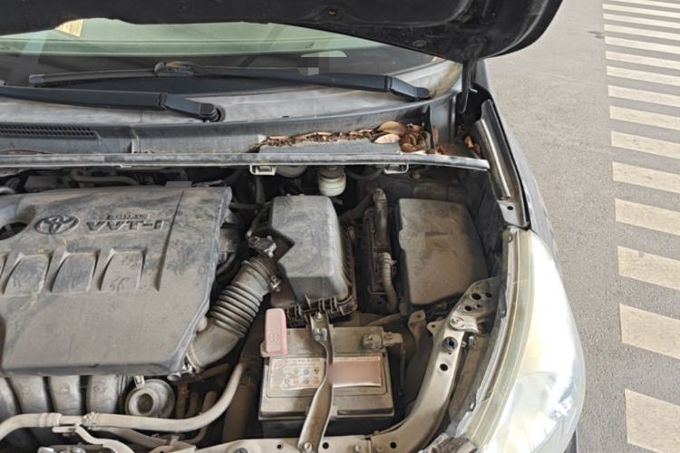 Used Toyota Verso 2011 180G CVT Luxury Edition Engine Bay Left