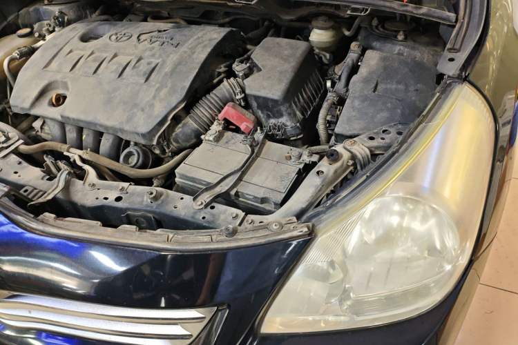 Used Toyota Verso 2011 180E CVT Elite Edition Engine Bay Left